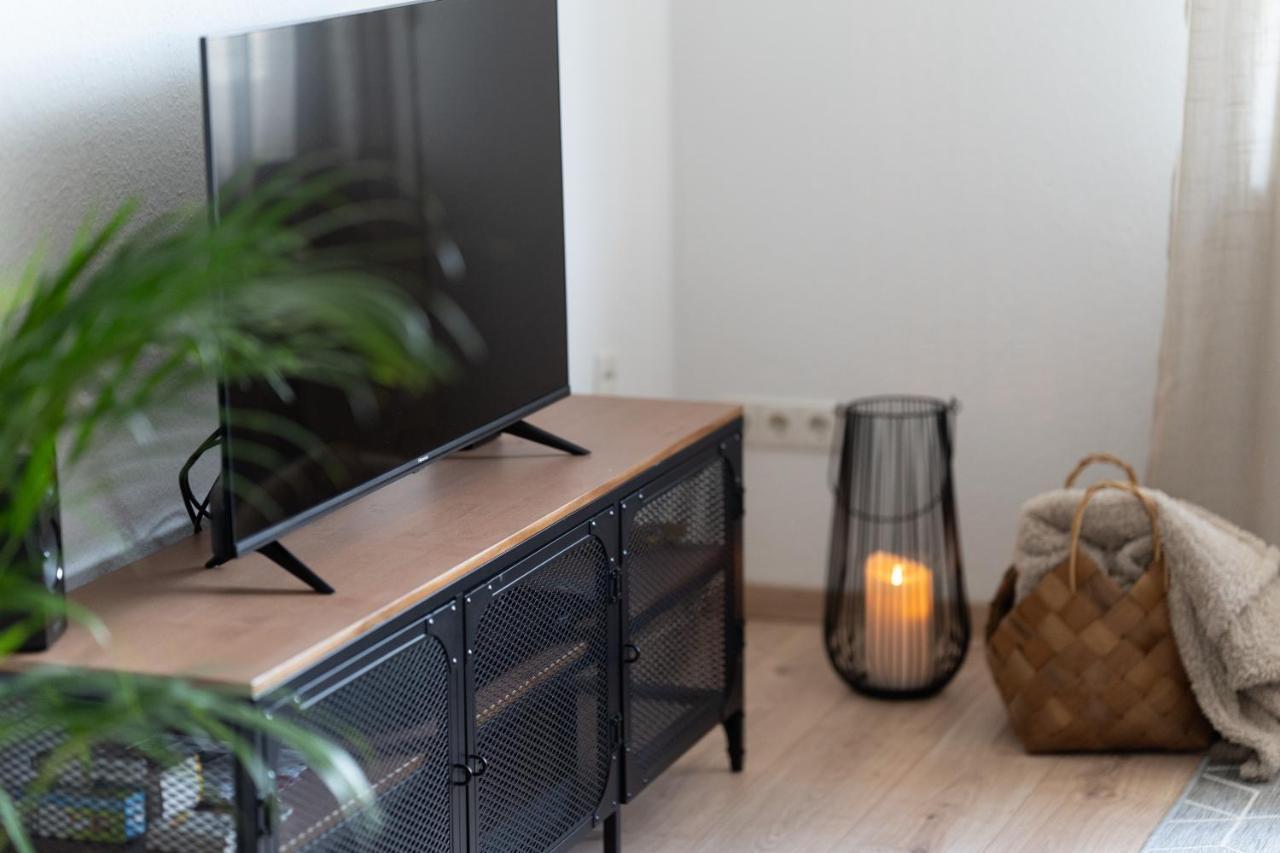 Apart63-Modern-3Room I Smart Tv I Free Parking I Free Wifi Hamm  Exterior foto